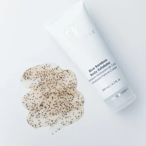 Скраб для тіла Синій бамбук та насіння чорниці CIRCADIA BLUE BAMBOO EXFOLIATOR FOR BODY
