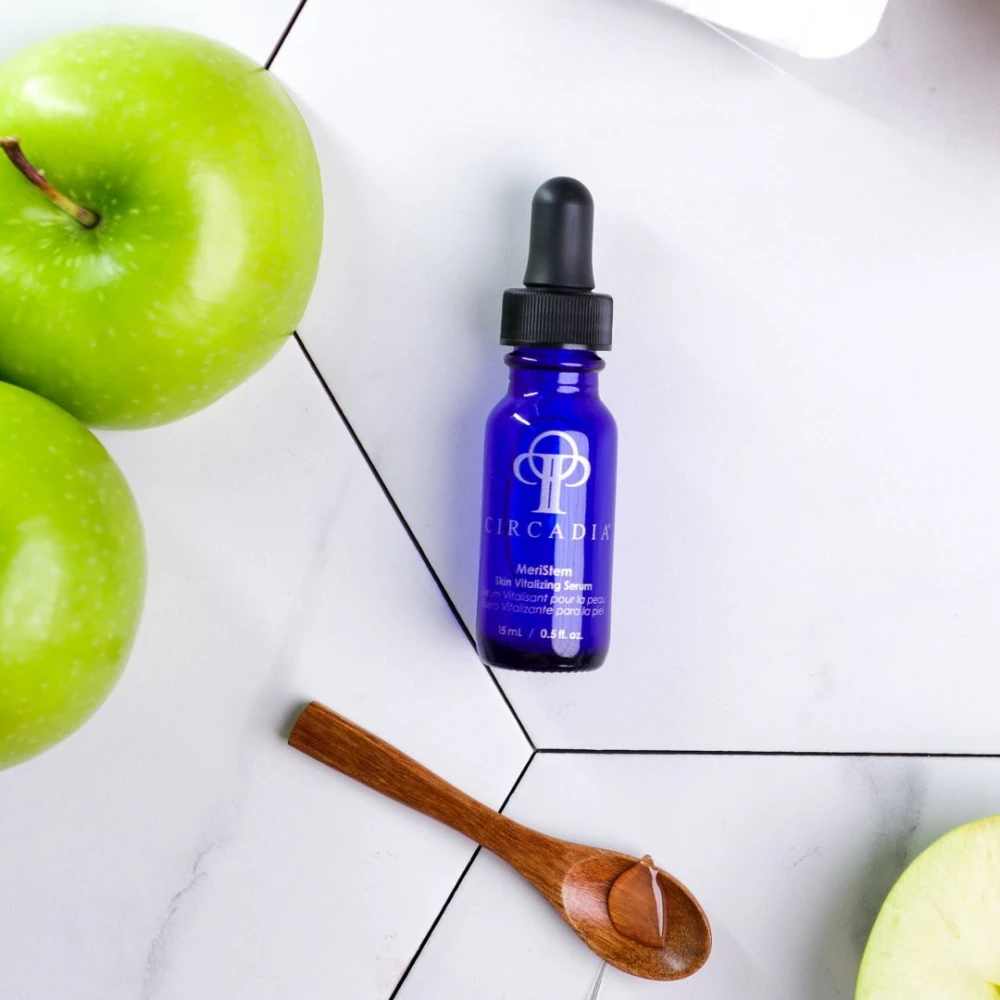 Меристемальная сыворотка для лица CIRCADIA MERISTEM SERUM Меристемальная сыворотка для лица CIRCADIA MERISTEM SERUM