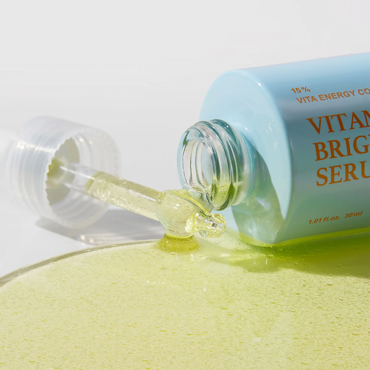 Освітлювальна сироватка для обличчя з вітаміном С SKIN&LAB VITAMIN C BRIGHTENING SERUM Освітлювальна сироватка для обличчя з вітаміном С SKIN&LAB VITAMIN C BRIGHTENING SERUM