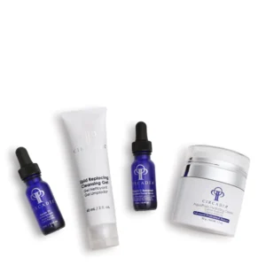 Подарочный набор средств для лица в косметичке CIRCADIA GLOW ON THE GO HOLIDAY GIFT SET