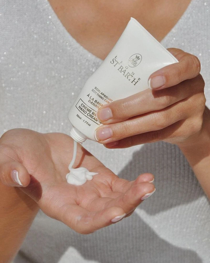 Крем для рук та ніг з бананом LIGNE ST.BARTH BANANA HAND AND FOOT CREAM Крем для рук та ніг з бананом LIGNE ST.BARTH BANANA HAND AND FOOT CREAM